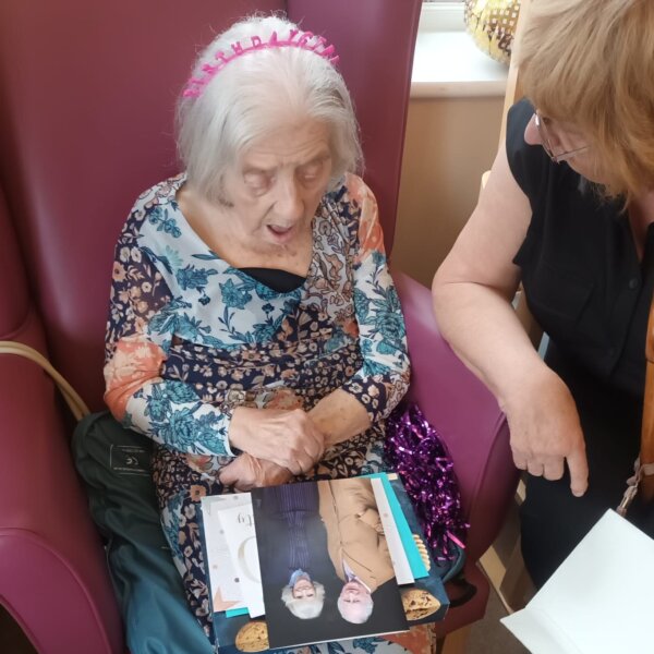 05ce2b51-d29a-475d-b312-e14f8323ac5a Family and friends, as well as the care team at Riverside View Care Home helped Bunty celebrate her 100th birthday.